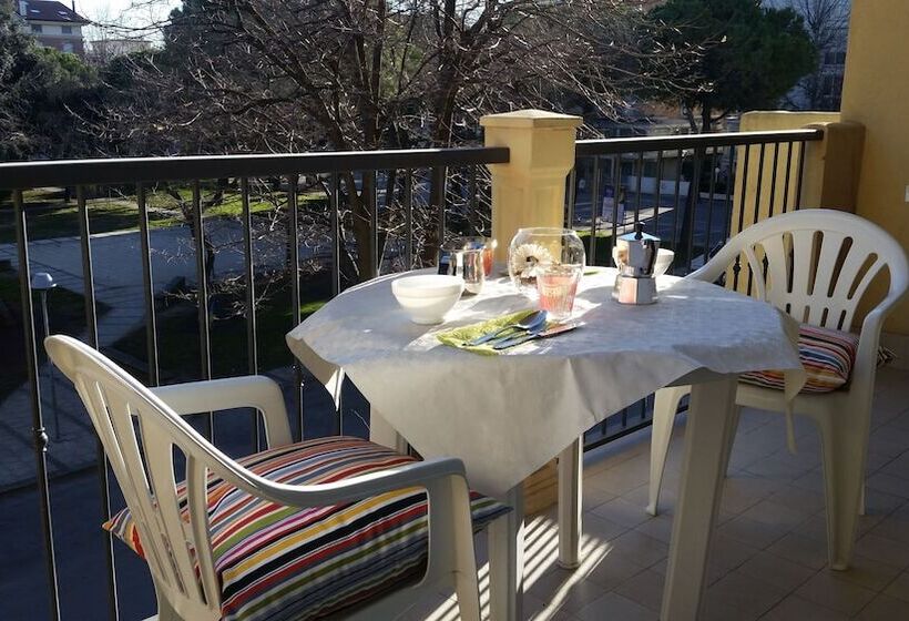 آپارتمان 1 خوابه, Residence Special