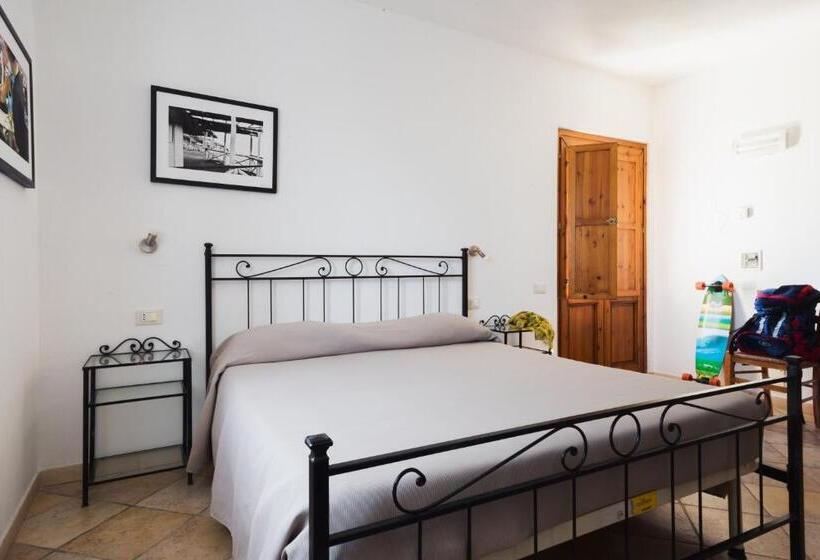 基本三人间, Agriturismo La Facenda