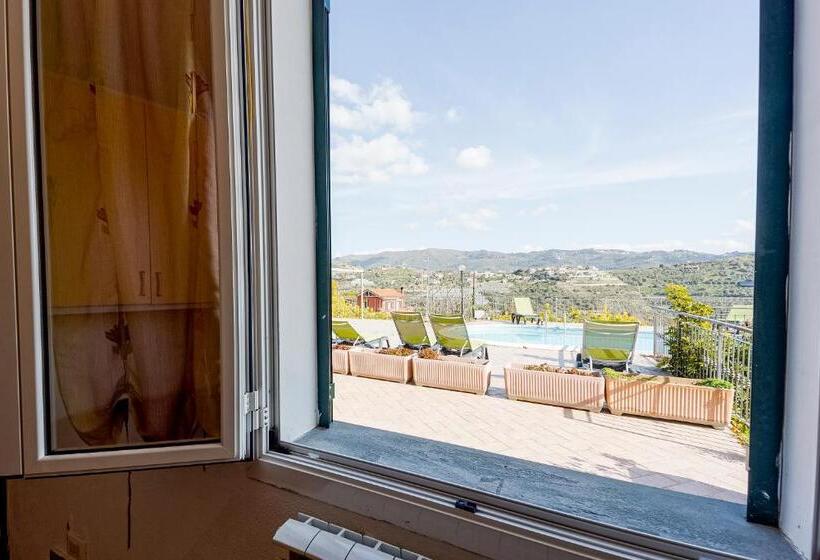 דירת שלושה חדרים, Agriturismo Le Mimose