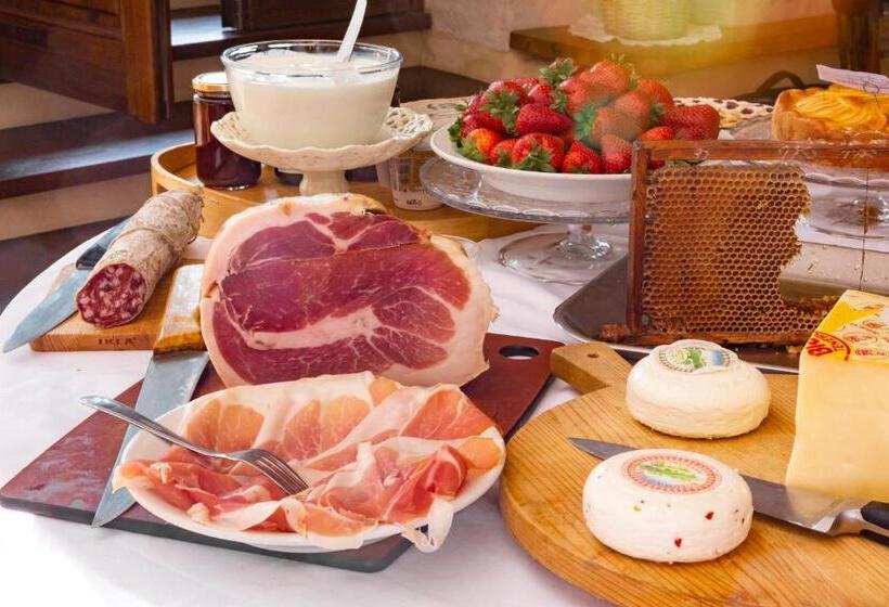 استودیو خانوادگی, Cascina La Commenda