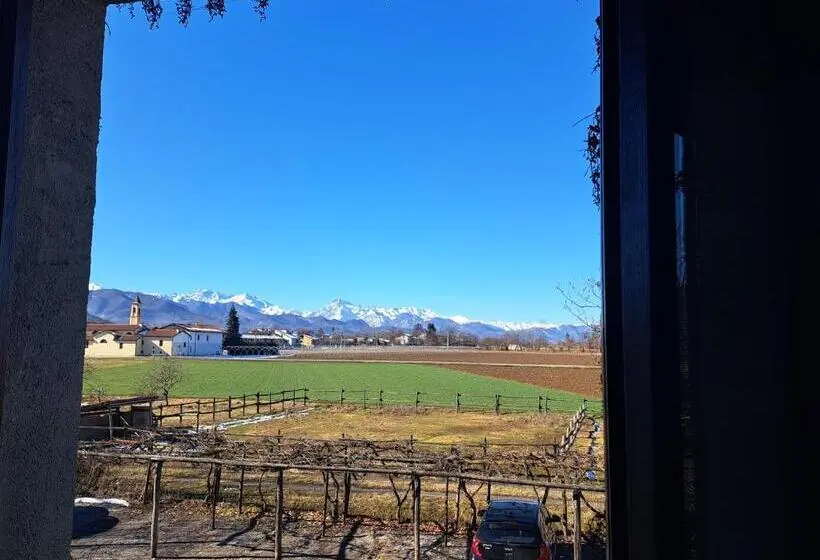 スタンダードルーム, Cascina La Commenda