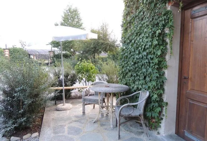 デラックスルーム, Cascina La Commenda