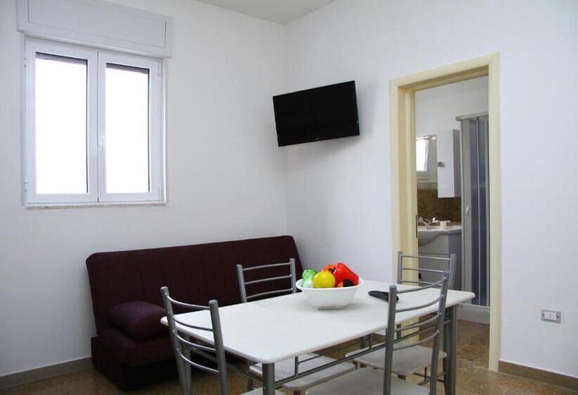 شقة غرفة واحدة مزودة بتراس, Don Nicola Residence