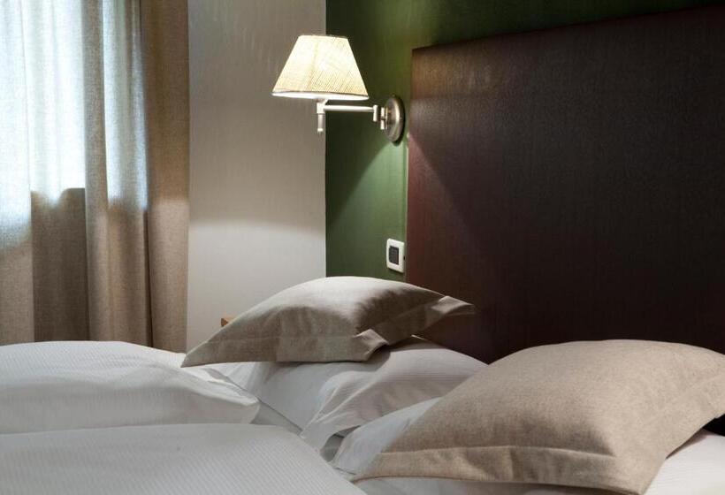 スタンダードルーム, Garni Karin