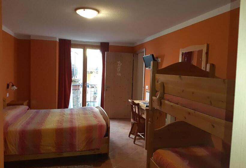 חדר סטנדרט לארבעה, Agriturismo Belotti