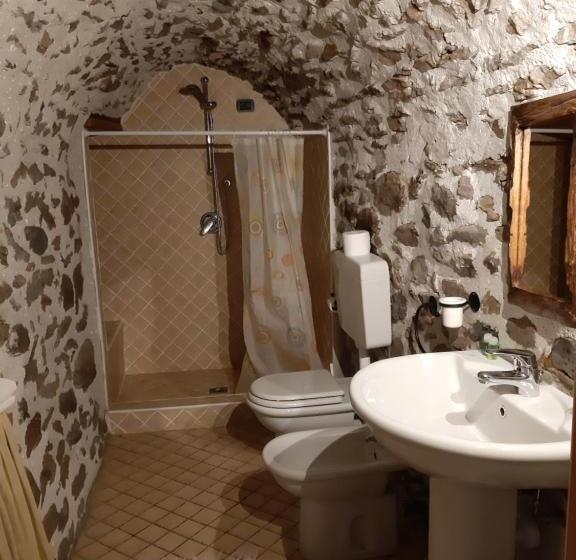 חדר סטנדרט לארבעה, Agriturismo Belotti