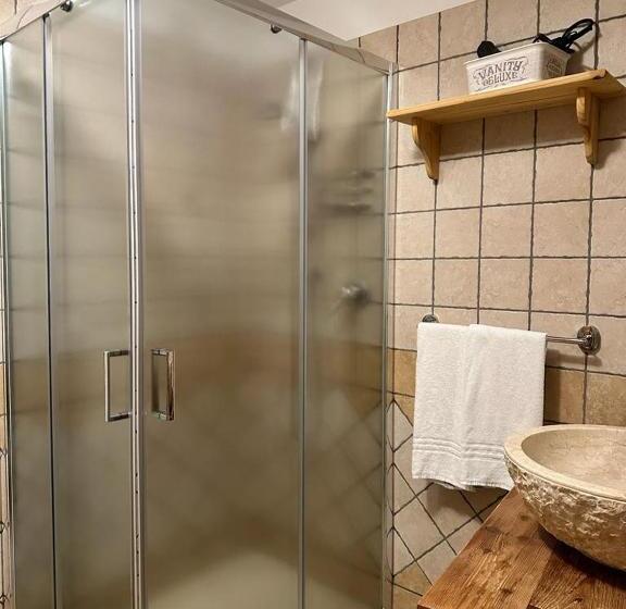 חדר סטנדרט לשלושה, Agriturismo Belotti