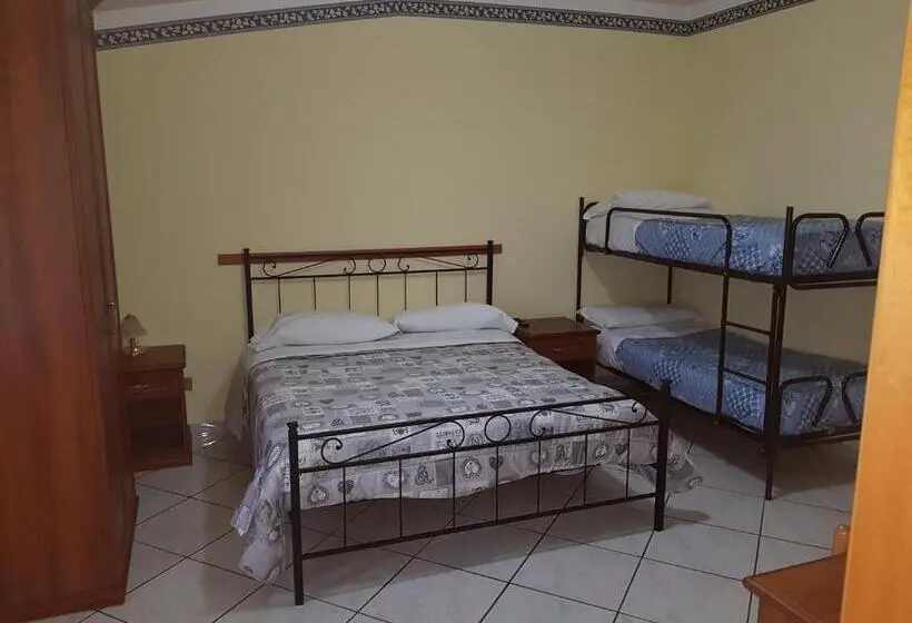 スタンダード４人部屋, Agriturismo La Selva