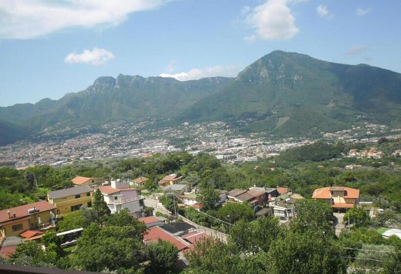 חדר סטנדרט לארבעה, Agriturismo La Selva