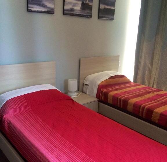 标准房带园景, My Room Roma