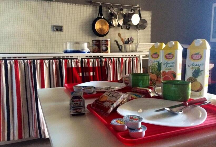 舒适三人间, My Room Roma