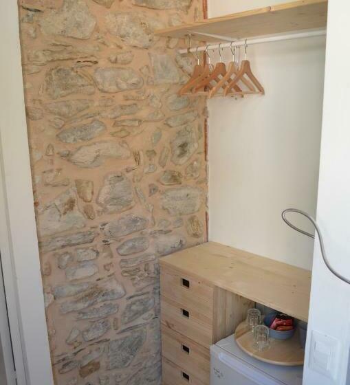 Номер Deluxe, Sottocoperta