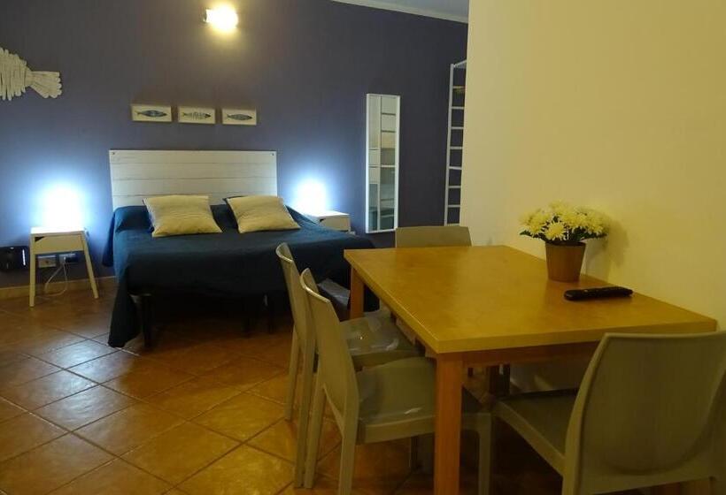 Студия Стандарт Вид на Море, Sottocoperta