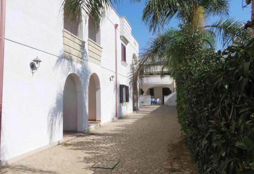 Апартаменты 2 Спальни, Residence Giglio