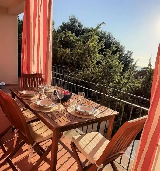 Huoneisto 1 Makuuhuone, Residence Solalto