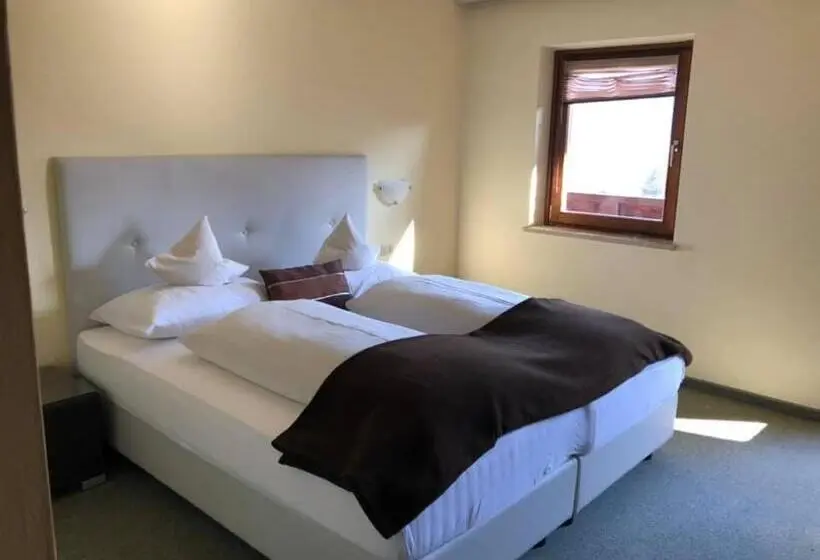 １ベッドルームアパートメント, & Appartement Valtnaungut