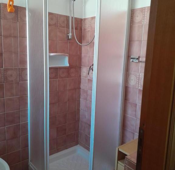 اتاق استاندارد سه نفره, Antichi Sapori Da Speranza