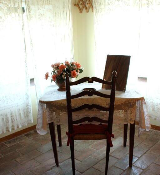 דירת שלושה חדרים, Fattoria Di Camporomano