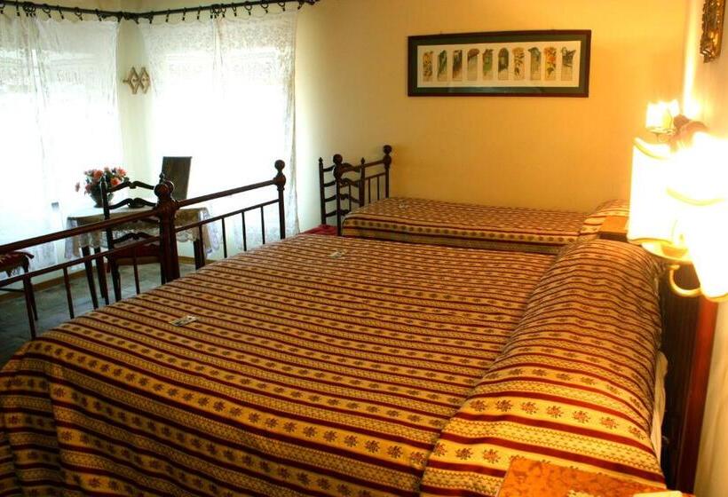 דירת שלושה חדרים, Fattoria Di Camporomano