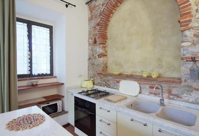 דירת חדר, Fattoria Di Camporomano