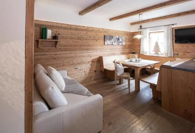 ２ベッドルームのスーペリアアパートメント, Loefflerhof