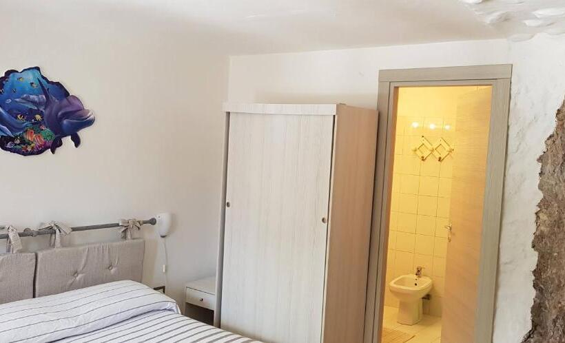 海の見えるスタンダードスタジオ, L'incanto Di Cala Feola