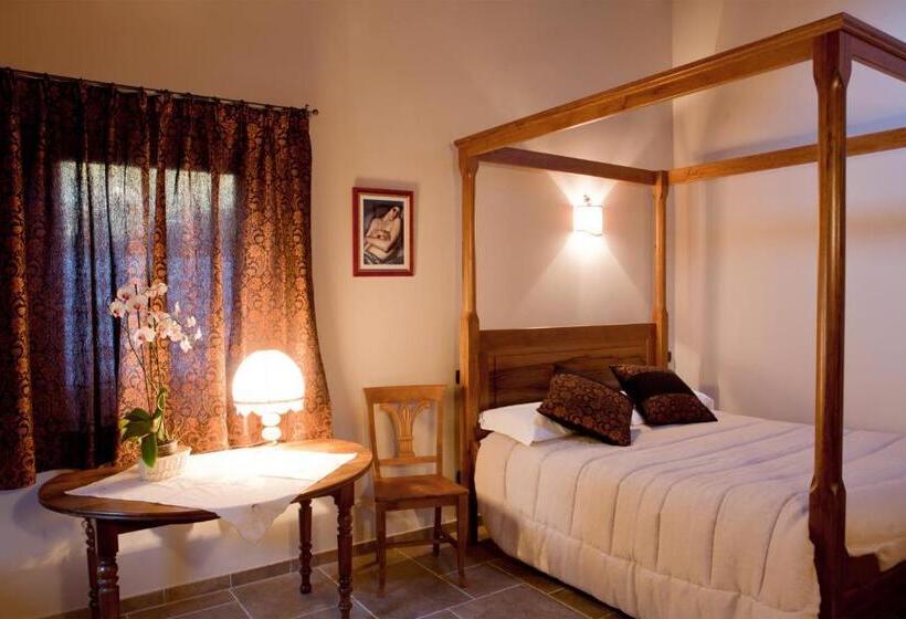 سوییت با چشم‌انداز کوه, A  La Table Du Sommelier Chambres D Hôtes & Restaurant