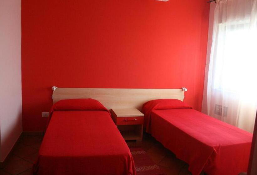 חדר סטנדרט לשלושה, Splash S Rooms