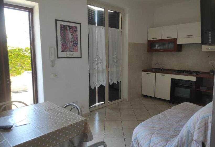 דירת חדר, Residence Pegaso