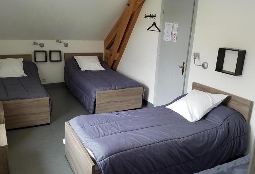 정원 전망 4인용 스탠다드 룸, Auberge Saint Jacques