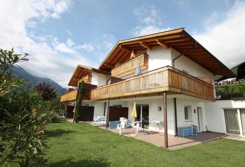 דירת שני חדרים, Der Blaue Reiter