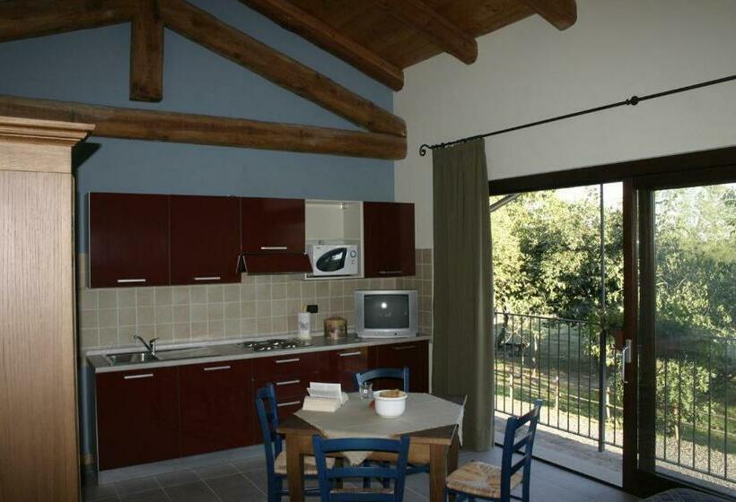 استودیو استاندارد با بالکن, Agriturismo La Sforzata