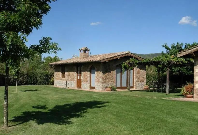 Huoneisto 1 Makuuhuone, Agriturismo Santa Veronica
