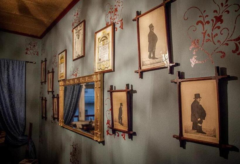 اتاق استاندارد با بالکن, Repubblica Di Oz Rooms