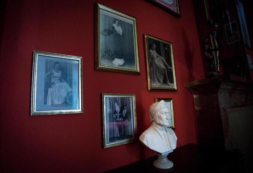 اتاق لوکس, Repubblica Di Oz Rooms