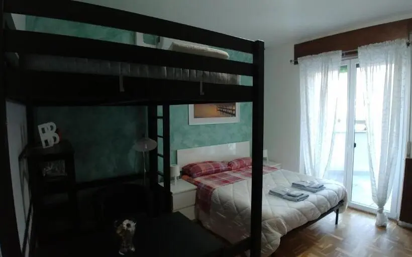 Premium-studio, Affittacamere Valchiavenna Con Parcheggio Privato Sul Posto! Foresteria Lombarda Ad Apprezzata Ges