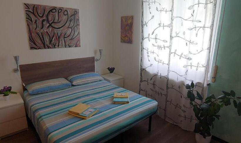 Студия Deluxe, Affittacamere Valchiavenna Foresteria In Tranquilla Villa Signorile Con Comodo Parcheggio Privato
