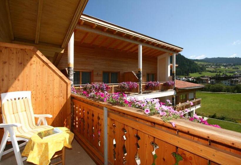 Апартаменты 1 Спальня, Residence Angelika