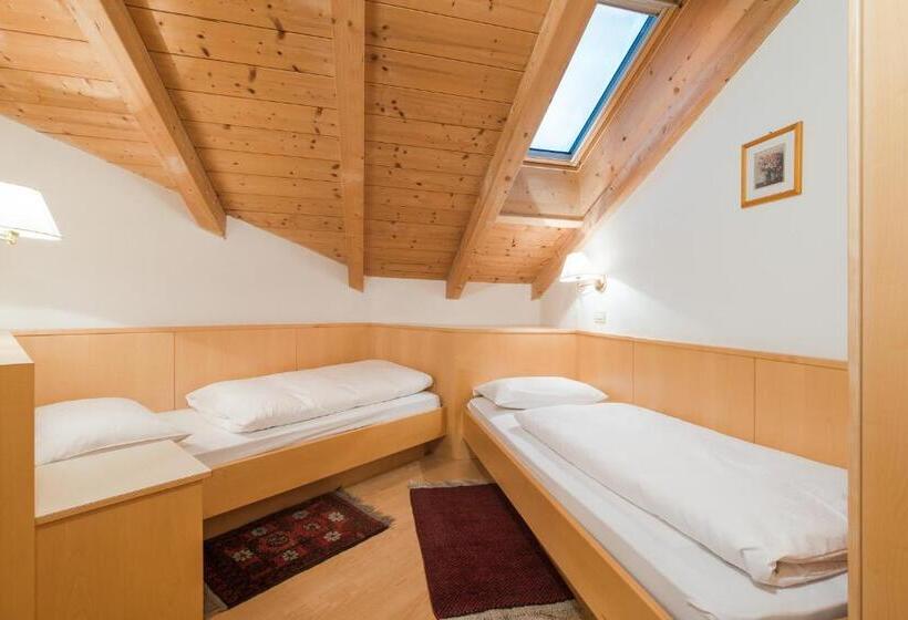 Апартаменты 2 Спальни, Residence Chalet Pinis