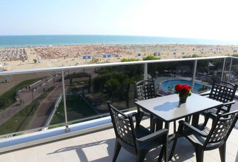 דירת דלוקס 2 חדרי שינה עם נוף לים, Residence Panorama Apart