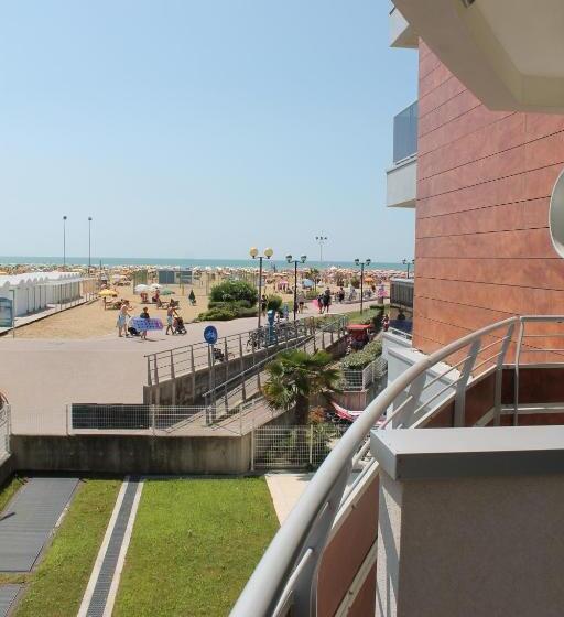 דירת חדר נוף לים, Residence Panorama Apart