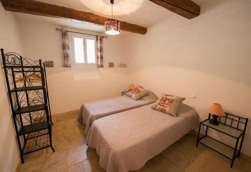 منزل 4 غرف نوم, La Treille Et L'impasse