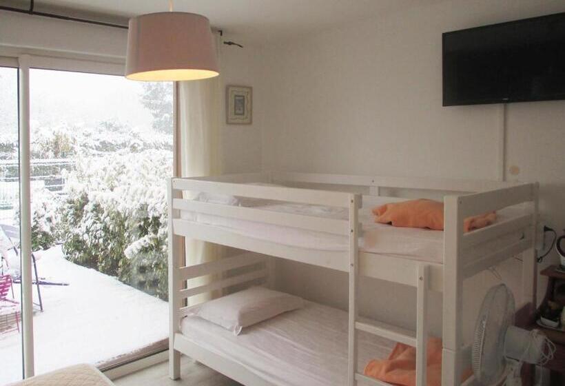 חדר סטנדרט נוף לבריכה, Les Abris Du Château