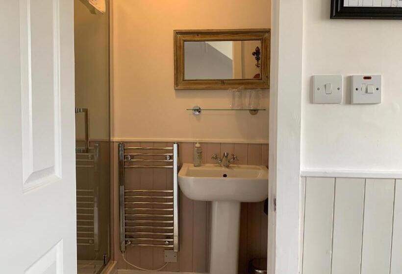 Стандартный Номер Кровать Кинг, Dupplin152 Bed And Breakfast