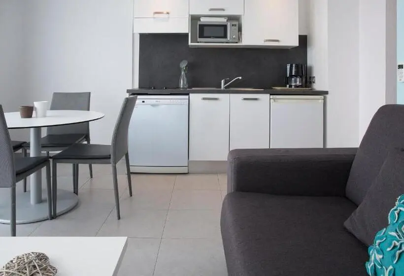Huoneisto 1 Makuuhuone Merinäkymä, Résidence Coté Mer