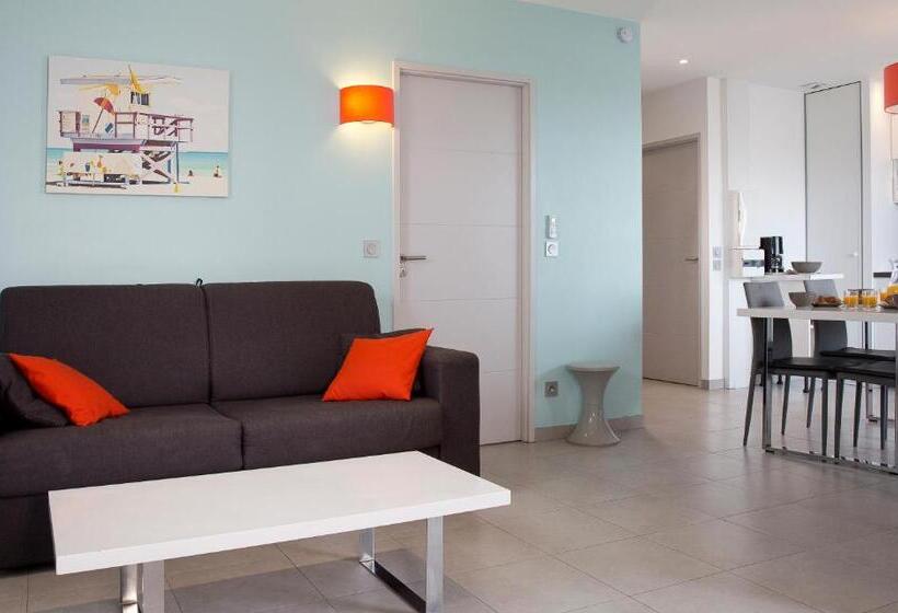 带有一个卧室和海景的高级公寓, Résidence Coté Mer