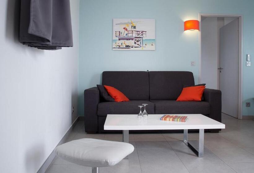 带有一个卧室和海景的高级公寓, Résidence Coté Mer