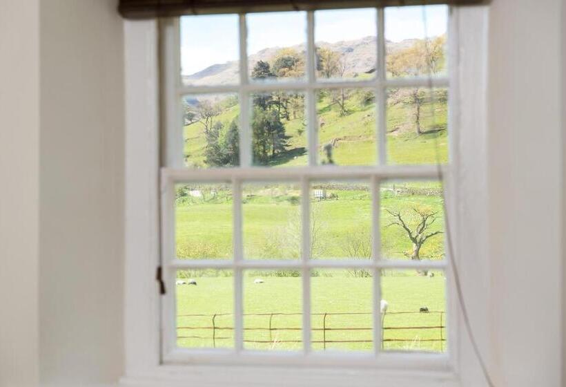 غرفة قياسية, The Traveller S Rest