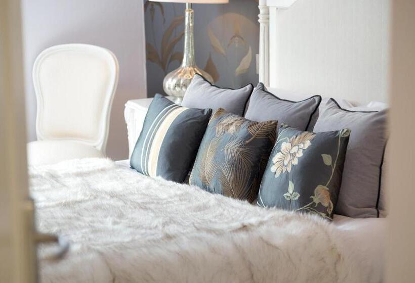 غرفة قياسية سرير كينج, The Traveller S Rest