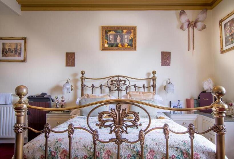 غرفة قياسية مع حمام خارجي, Creston Villa Guest House